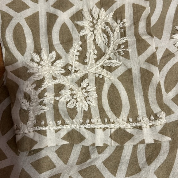 Gretchen Scoot embroidered side slit tunic top XXS - Picture 3 of 4